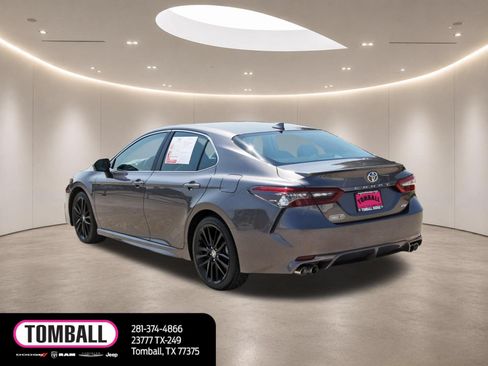 Used 2024 Toyota Camry XSE FWD image 5