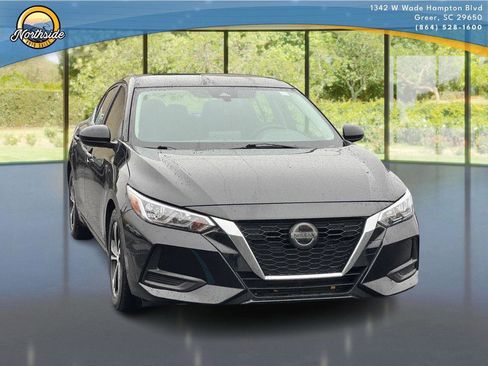 Used 2022 Nissan Sentra SV w/ Lighting Package image 3