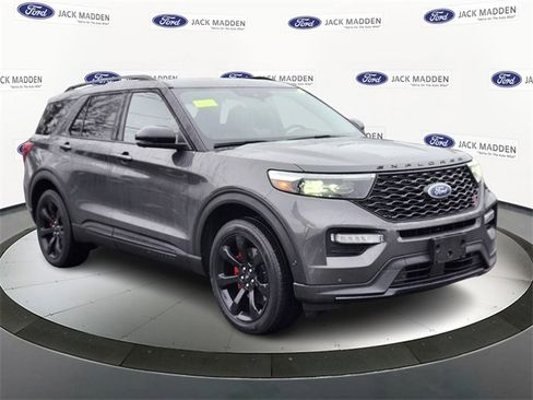 Certified 2020 Ford Explorer ST w/ ST Street Pack image 7