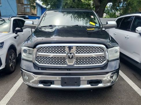 Used 2015 RAM 1500 Laramie AWD/4WD image 4