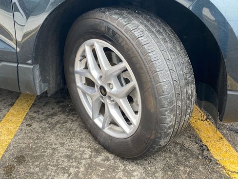 Used 2024 Ford Edge SEL w/ Convenience Package image 25