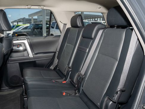 Used 2024 Toyota 4Runner Limited AWD/4WD image 16