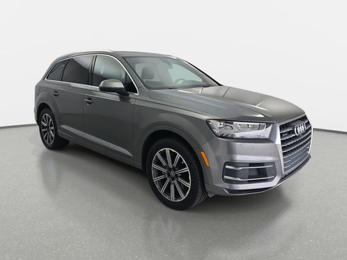 Used 2017 Audi Q7 3.0T Premium Plus image 3