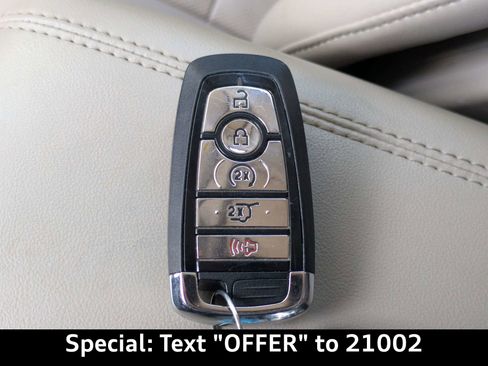 Used 2022 Lincoln Corsair Reserve w/ Elements Package FWD image 34