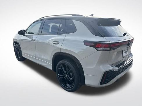 New 2026 Volkswagen Tiguan SE R-Line image 5