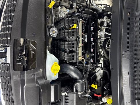 Used 2020 Dodge Journey SE w/ SE Popular Equipment Group image 29