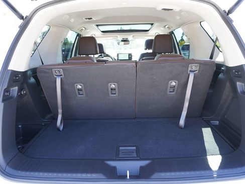 Used 2026 Honda Pilot Touring image 14