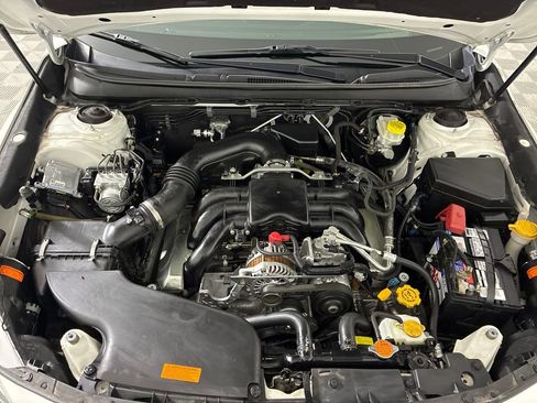 Used 2016 Subaru Outback 3.6R Limited image 35