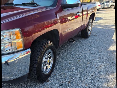 Used 2013 Chevrolet Silverado 1500 W/T w/ LS Package image 4