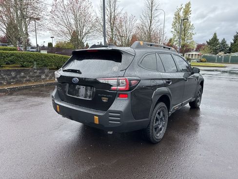 Used 2023 Subaru Outback Wilderness image 7