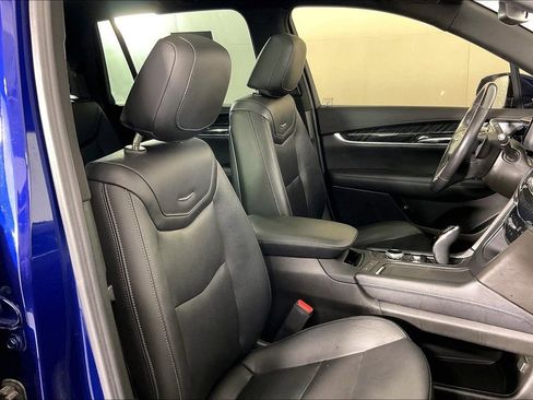 Used 2023 Cadillac XT6 Premium Luxury AWD/4WD image 9