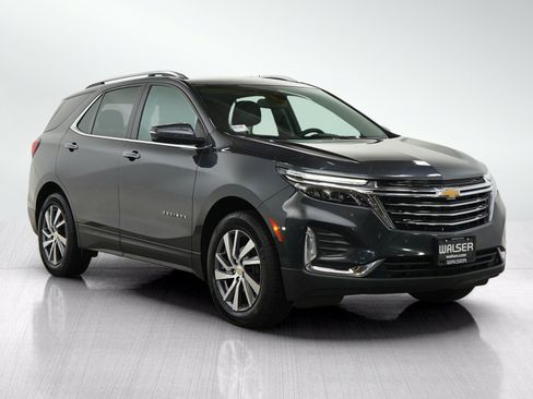 Used 2022 Chevrolet Equinox Premier AWD/4WD image 9