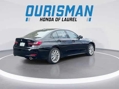Used 2023 BMW 330i xDrive Sedan w/ Premium Package AWD/4WD image 8