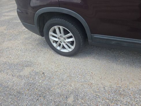 Used 2015 Kia Sorento LX FWD image 19