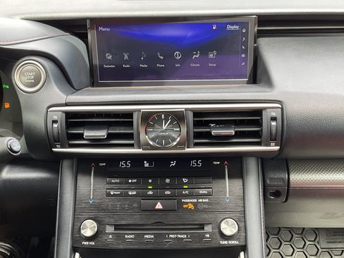 Used 2018 Lexus IS 350 AWD image 21