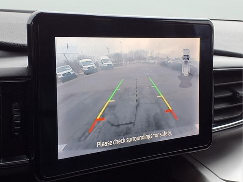 Used 2020 Ford Explorer XLT w/ Equipment Group 202A image 19