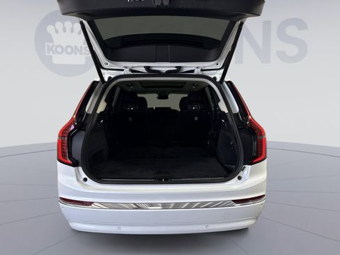 Used 2025 Volvo XC90 B6 Core w/ Climate Package AWD/4WD image 26