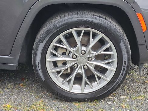 Certified 2023 Jeep Grand Cherokee Summit w/ Adv Protech Group IV image 8