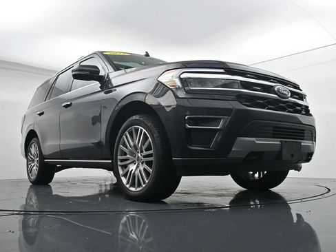 Certified 2022 Ford Expedition Limited AWD/4WD image 31