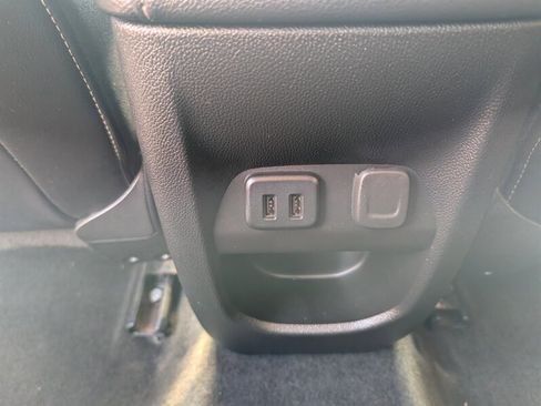 Used 2018 GMC Canyon Denali AWD/4WD image 15