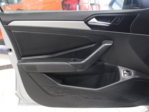 Used 2023 Volkswagen Jetta Sport image 15