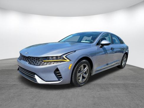 Used 2022 Kia K5 LXS FWD image 18