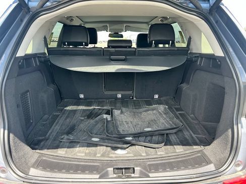 Used 2019 Land Rover Discovery Sport HSE AWD/4WD image 29