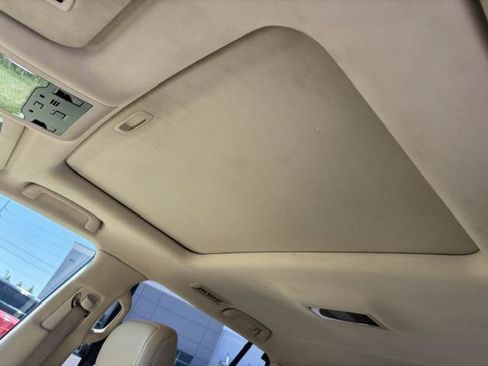 Used 2018 Lexus LX 570 4WD w/ Luxury Package image 12