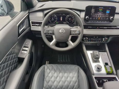 New 2026 Nissan Rogue Platinum AWD/4WD image 29