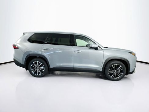 New 2026 Toyota Grand Highlander AWD Hybrid image 10