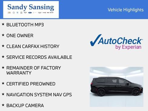 Used 2025 Chrysler Pacifica Limited image 6