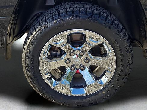 Used 2020 RAM 1500 Big Horn image 8