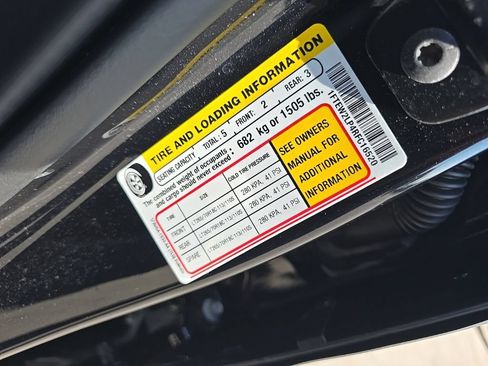 Used 2024 Ford F150 STX w/ Equipment Group 201A FX4 AWD/4WD image 11