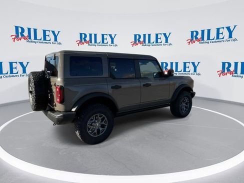 New 2025 Ford Bronco Badlands image 8
