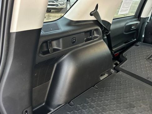 Used 2024 Ford Bronco Sport Badlands image 42