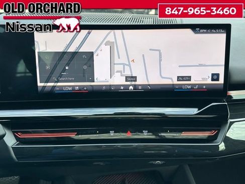 Used 2025 BMW 530i xDrive AWD/4WD image 18