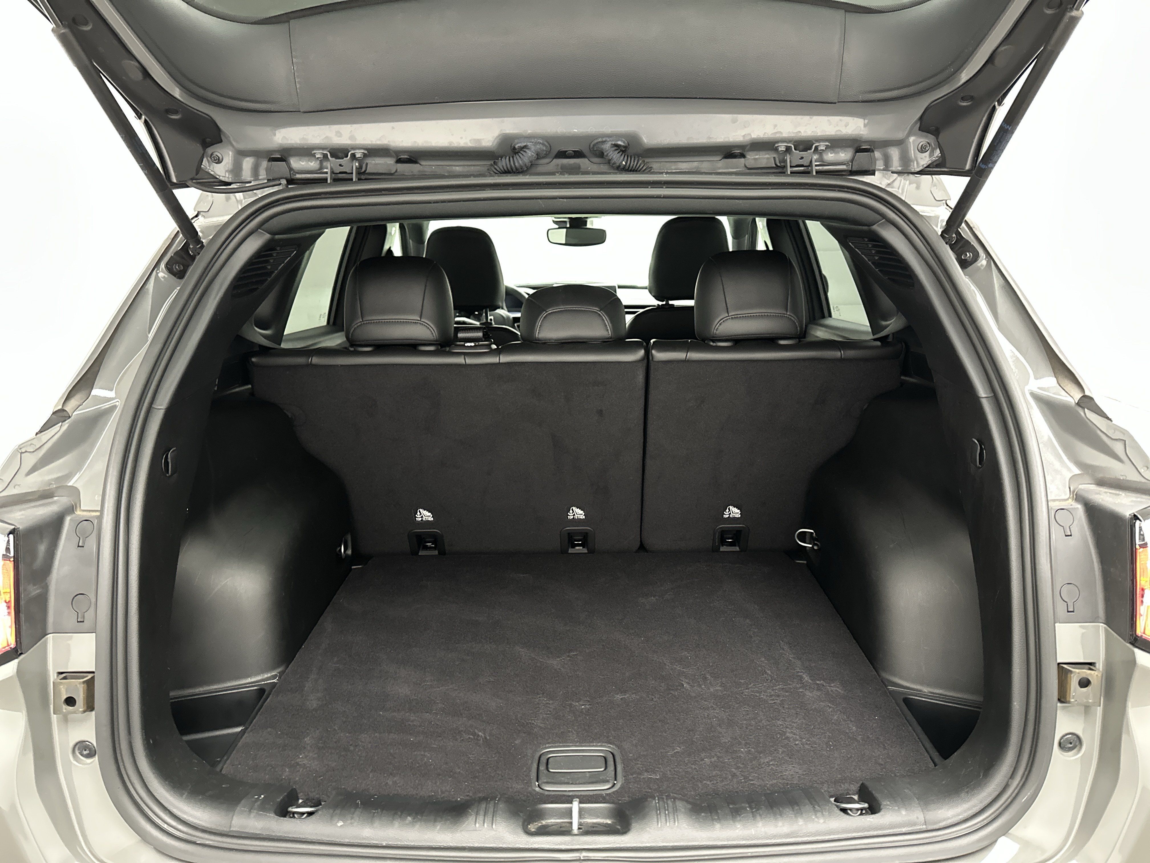 Used 2023 Jeep Compass Latitude AWD/4WD image 15