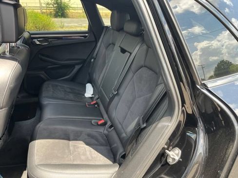 Used 2016 Porsche Macan S AWD/4WD image 11