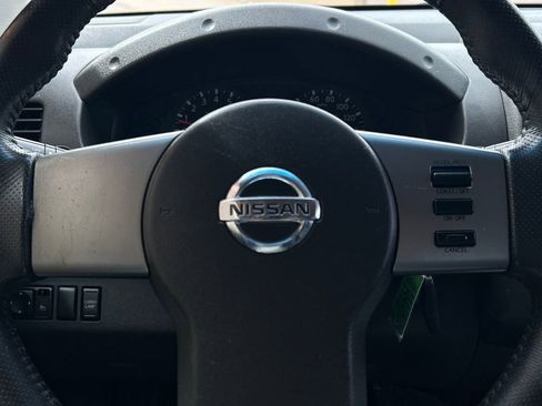 Used 2005 Nissan Frontier NISMO AWD/4WD image 20