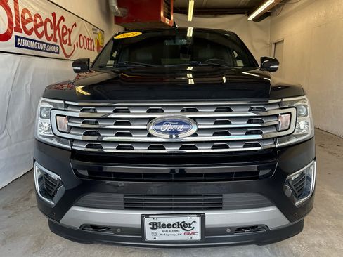 Used 2021 Ford Expedition Max Limited image 2