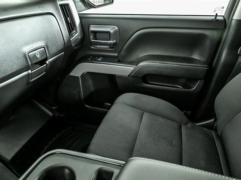 Used 2019 Chevrolet Silverado 1500 LT w/ All Star Edition AWD/4WD image 22