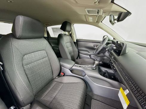 New 2026 Honda HR-V LX image 25