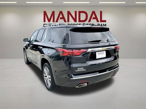 Used 2023 Chevrolet Traverse High Country FWD image 8