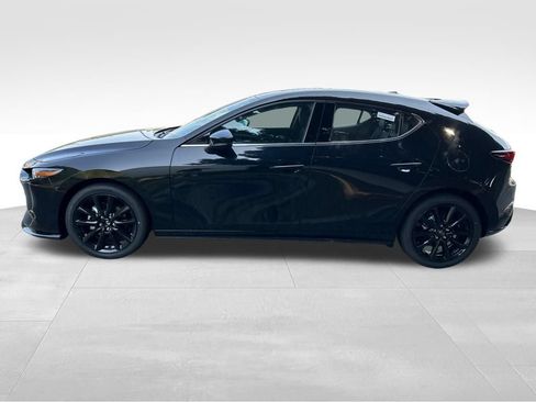 New 2026 MAZDA MAZDA3 Hatchback w/Premium Plus Pkg AWD/4WD image 2
