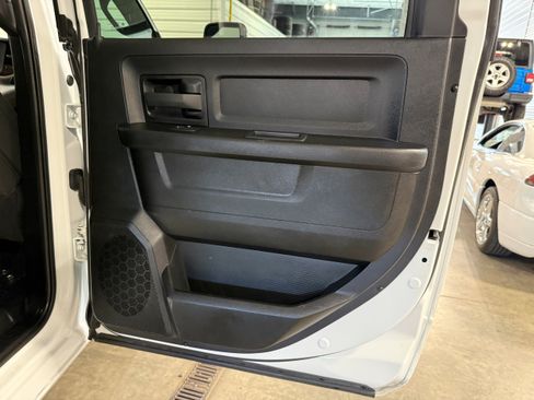 Used 2024 RAM 5500 Tradesman AWD/4WD image 16