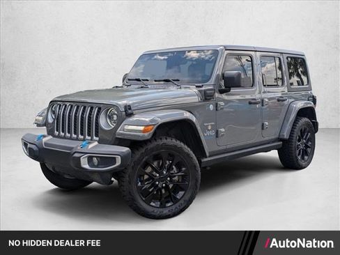 Used 2023 Jeep Wrangler Unlimited Sahara AWD/4WD image 1