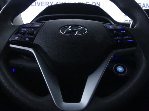 Used 2020 Hyundai Tucson Value AWD/4WD image 16
