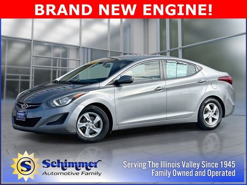 Used 2014 Hyundai Elantra SE image 1