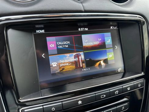 Used 2016 Jaguar XJ L Portfolio RWD image 32