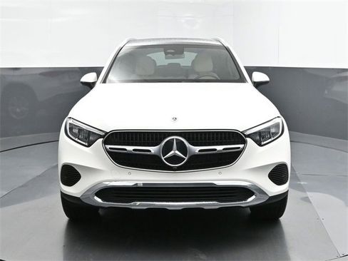 New 2025 Mercedes-Benz GLC 300 image 30
